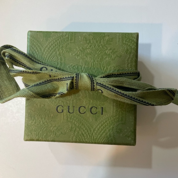 Gucci size 7, all original wrapping - Picture 5 of 5
